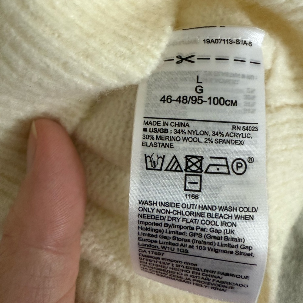 Banana Republic Funnel Neck Cozy Cream Turtleneck Sweater Size L - Picture 8 of 8